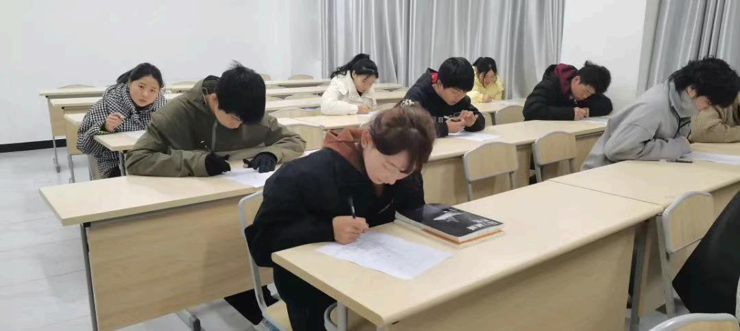 淬火成钢铸忠诚 强军报国正当时