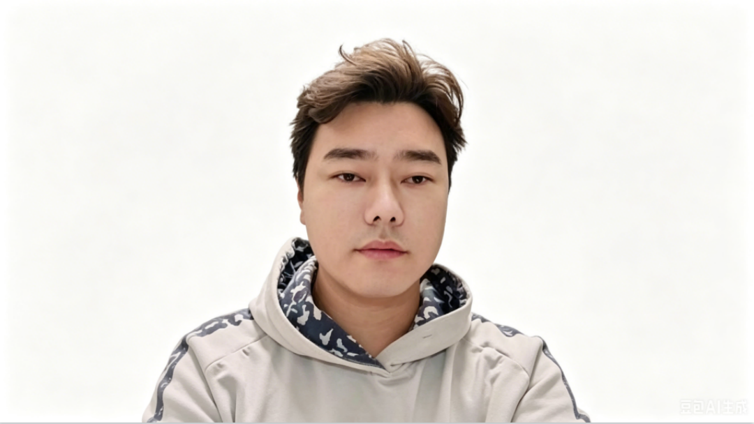 以青春为刃，以信念为光：李佰钦江的不凡追梦路
