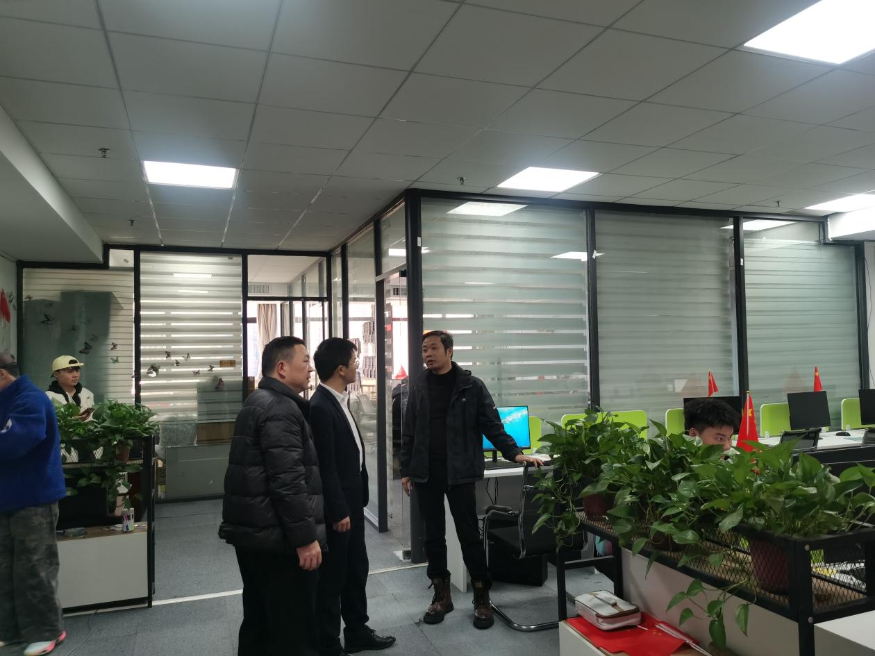 信息工程学院赴智蓝技术开展“访企拓岗”促就业专项行动