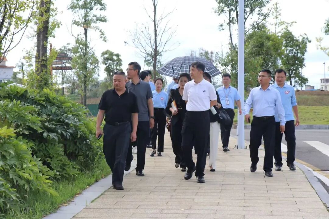 微信图片_20250918170347_924_1.jpg