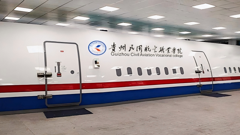 高铁实训舱(1).png