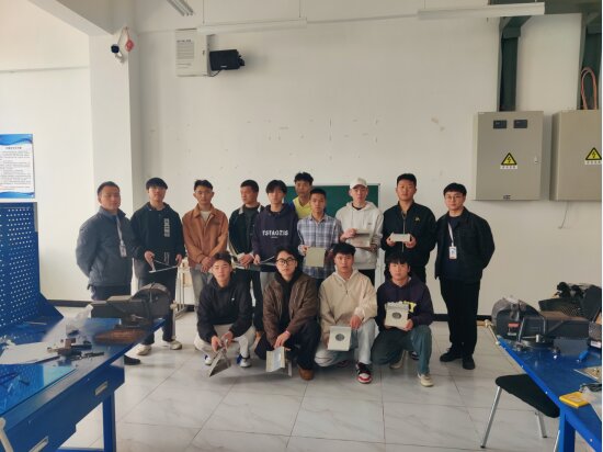 【选拔进行时】航空机电学院开展飞机维修技能大赛选拔